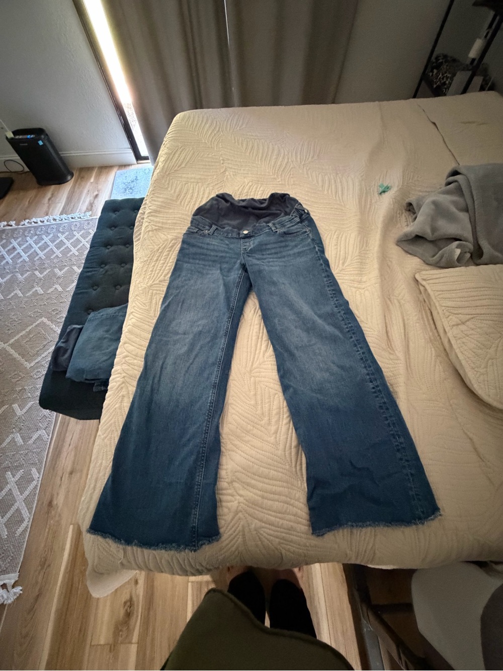 H&M Women's Wide-Leg Maternity Jeans